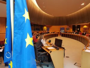 EP-event-meeting-room-with-flag-scaled